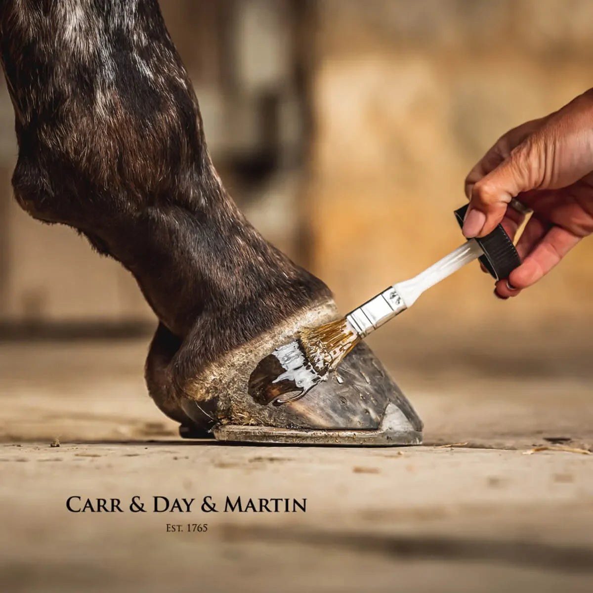 Cornucrescine Tea Tree Hoof Oil - Houlihan Saddlery LLC