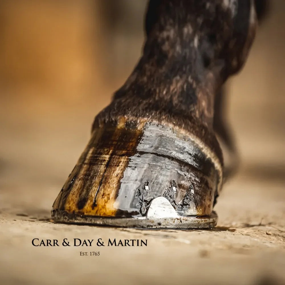 Cornucrescine Tea Tree Hoof Oil - Houlihan Saddlery LLC