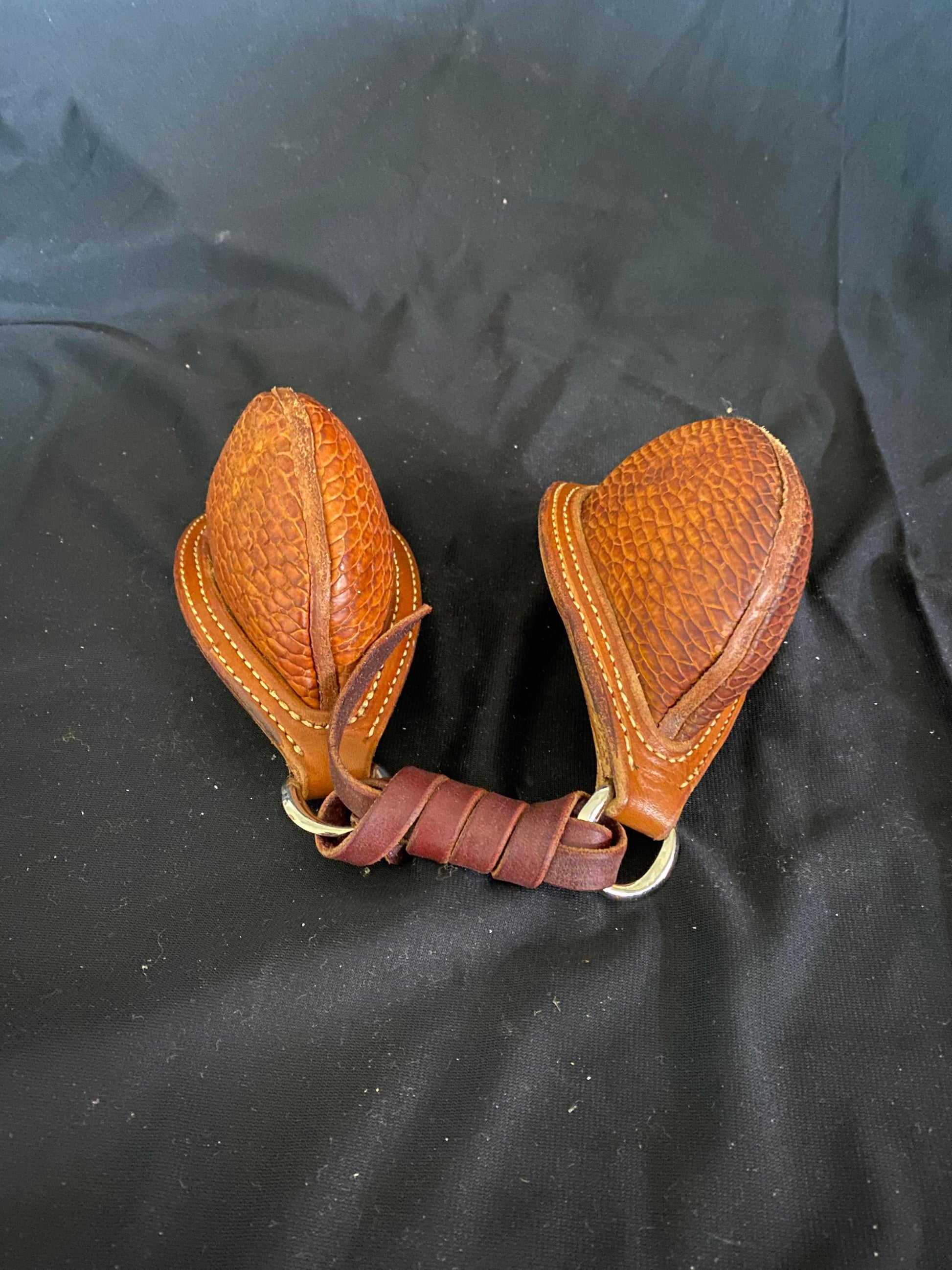 Beaver Tail Bucking Rolls - Houlihan Saddlery LLC
